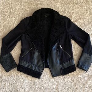 Medium Rock & Republic Women's Faux Leather/Sherpa Black Moto Jacket